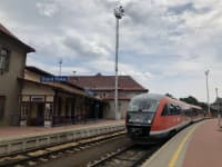 Nové smlouvy se železničními dopravci přinesou cestujícím větší komfort na lince z Liberce do Lomnice nad Popelkou a z Tanvaldu do Železného Brodu 